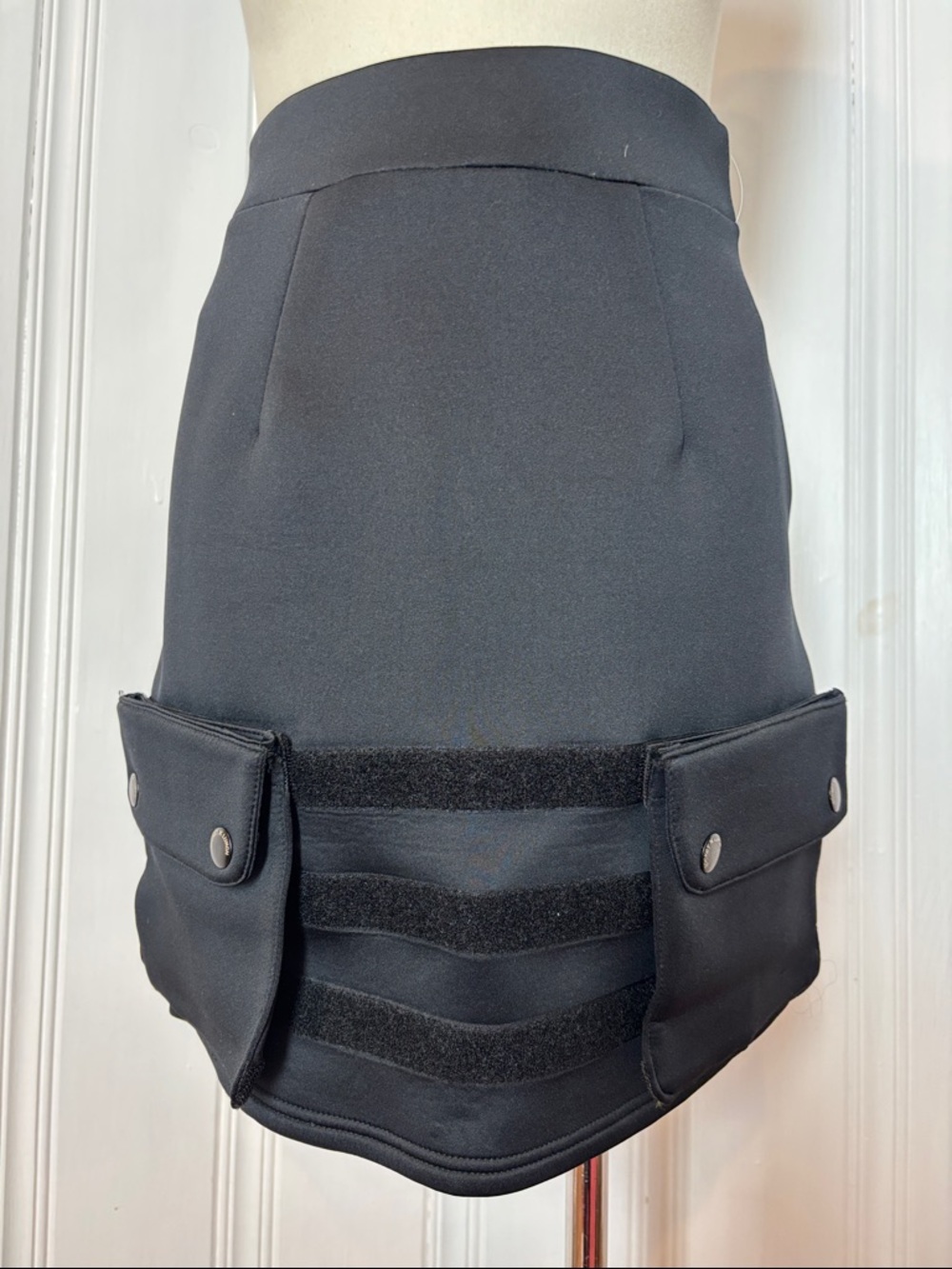 ROCKET & LUNCH Black Neoprene Mini Skirt w/ Removable Utility Pockets - Size S